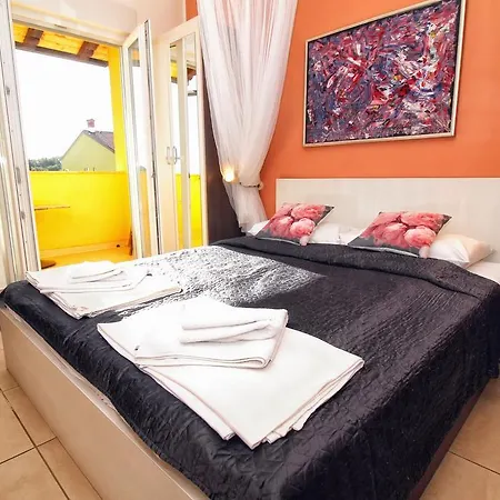 Monsena 4* Ровінь
